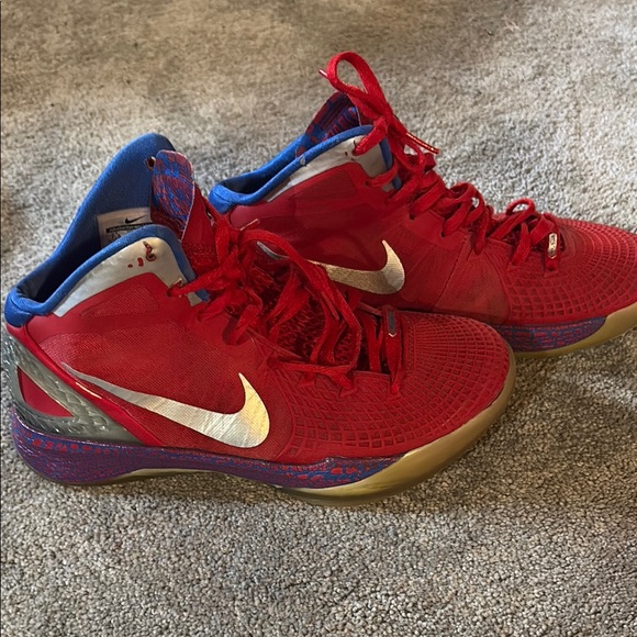 Nike Other - Nike Red and Blue Athletic Sneakers